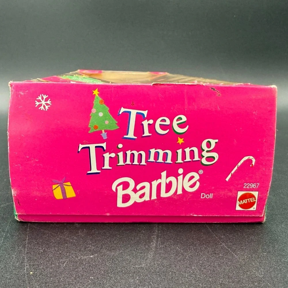 Mattel Tree Trimming Barbie Special Edition 22967‎ Doll - Picture 4 of 10